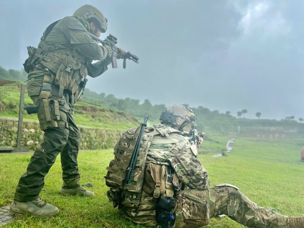 PARA SF
