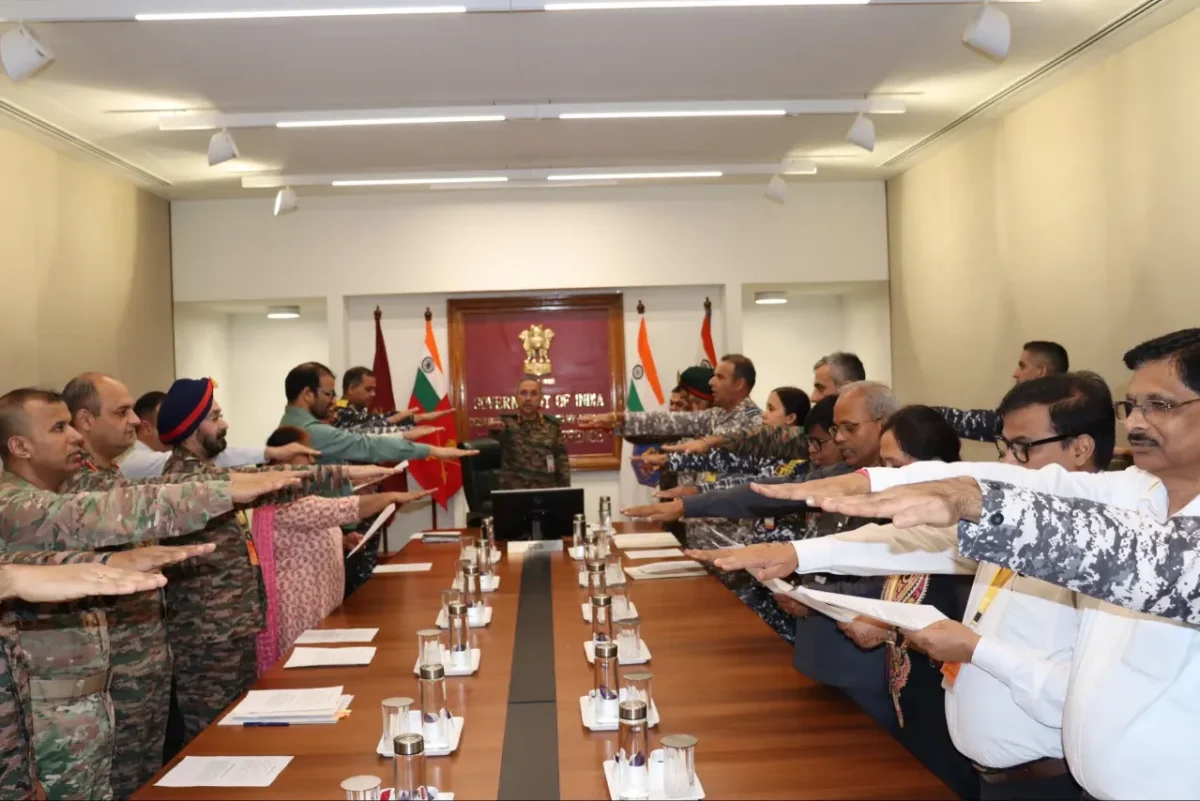 CDS General NS Raja Subramani Administers Rashtriya Ekta Diwas Pledge to DMA Officials